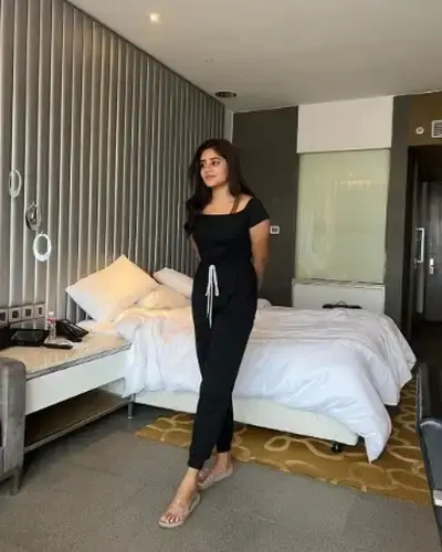 Call Girls Gunnaur Cash On Delivery